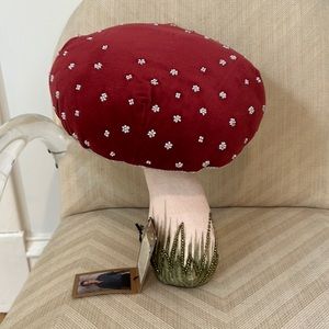 John derian for target - mushroom pillow.